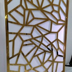 PRISM PARTITION WHITE AND GOLD